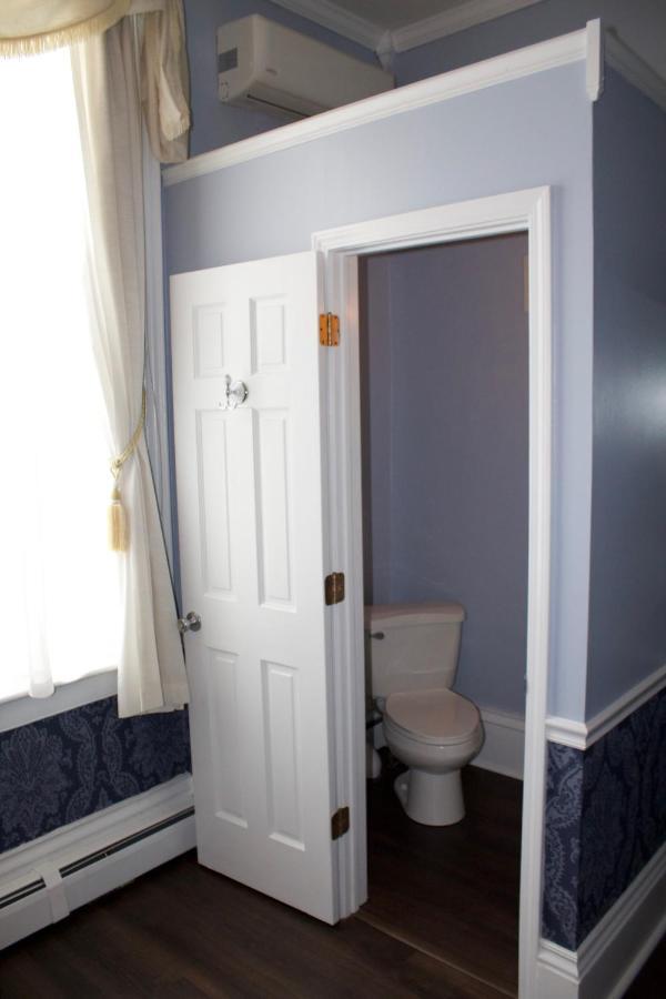 The Gridley Inn B&B ウォータールー エクステリア 写真