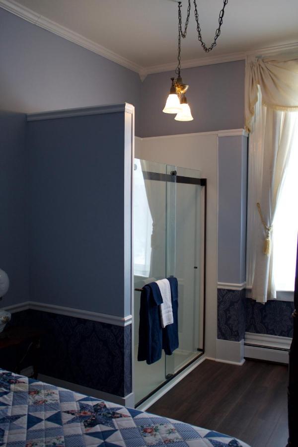 The Gridley Inn B&B ウォータールー エクステリア 写真