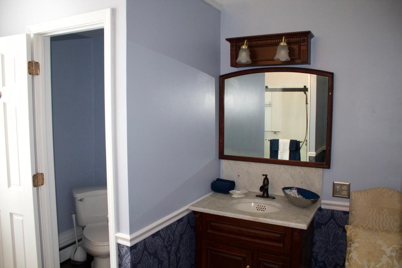 The Gridley Inn B&B ウォータールー エクステリア 写真