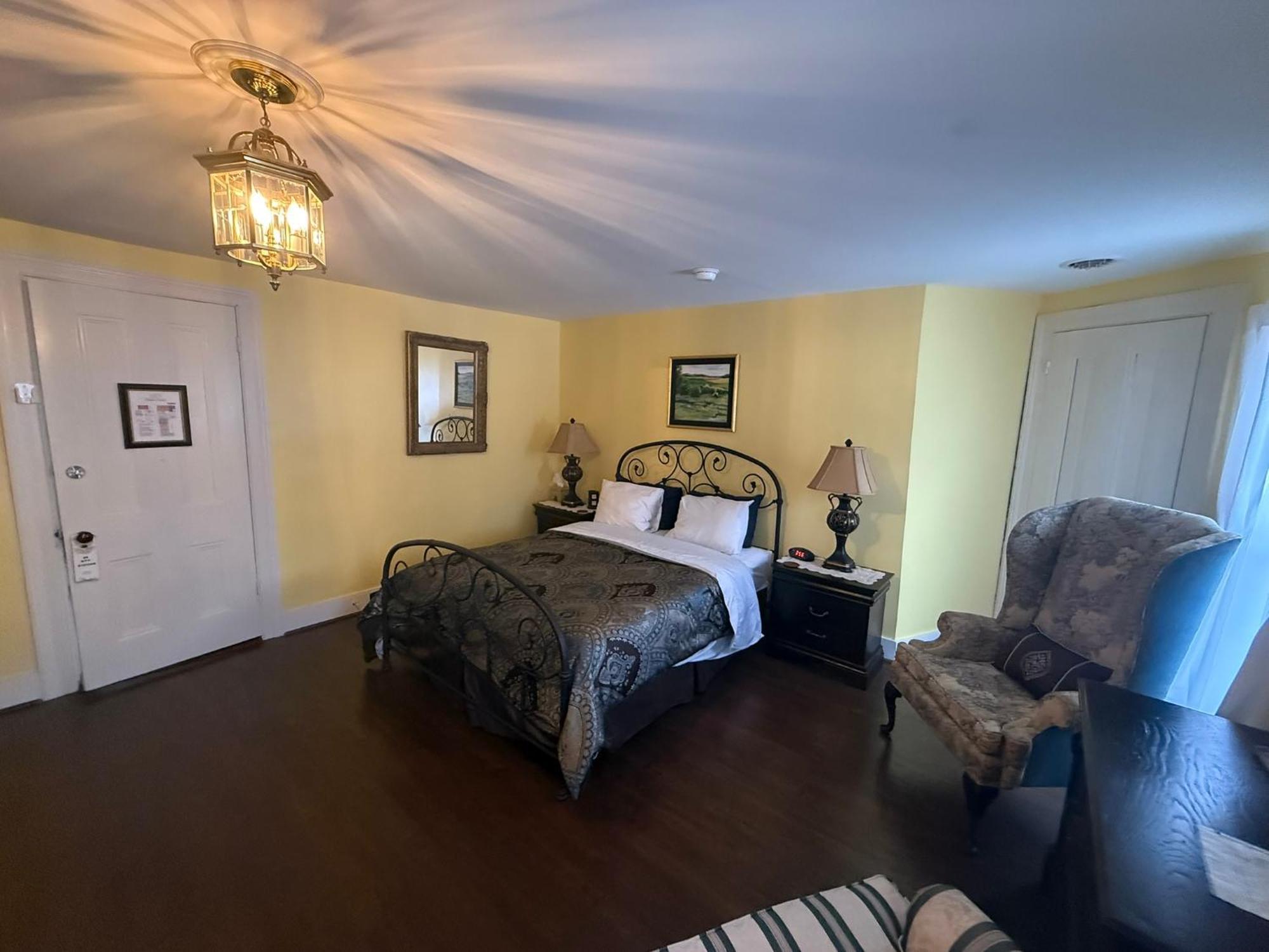 The Gridley Inn B&B ウォータールー エクステリア 写真