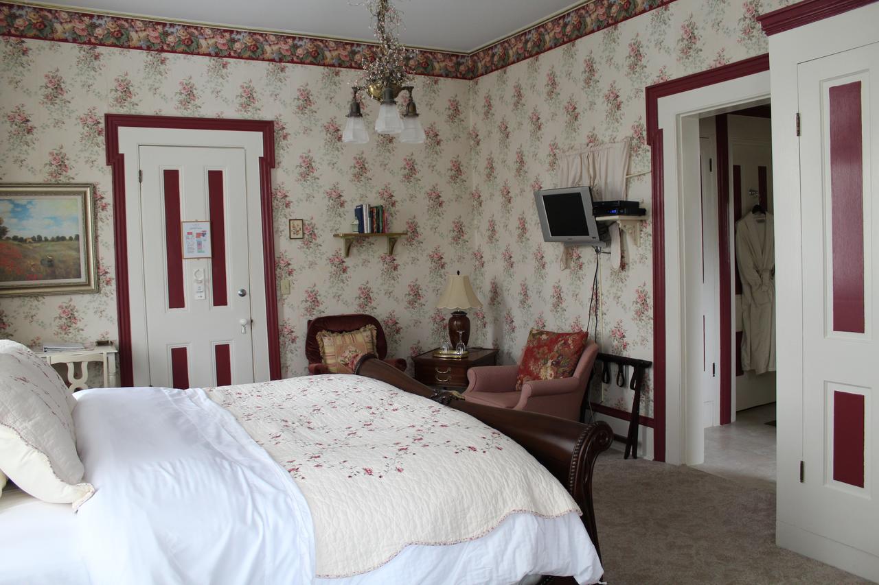 The Gridley Inn B&B ウォータールー エクステリア 写真