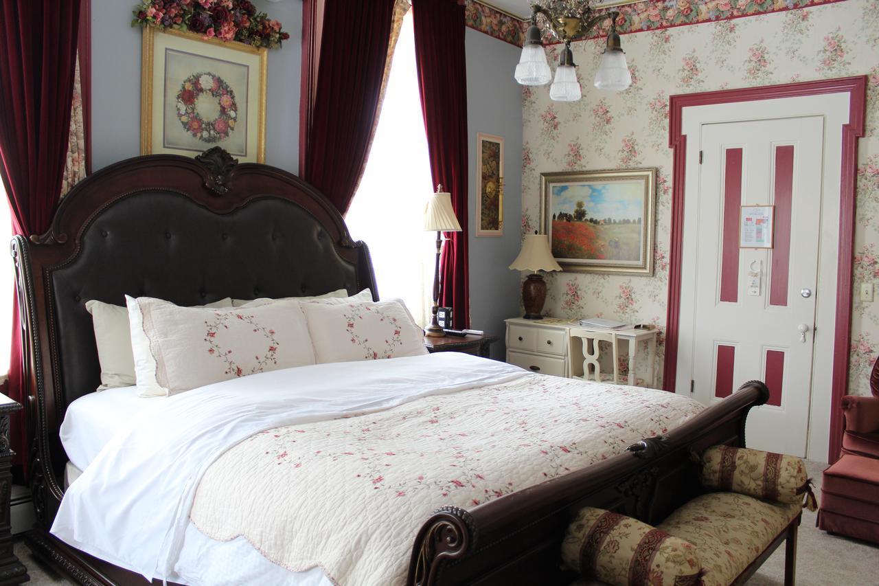The Gridley Inn B&B ウォータールー エクステリア 写真