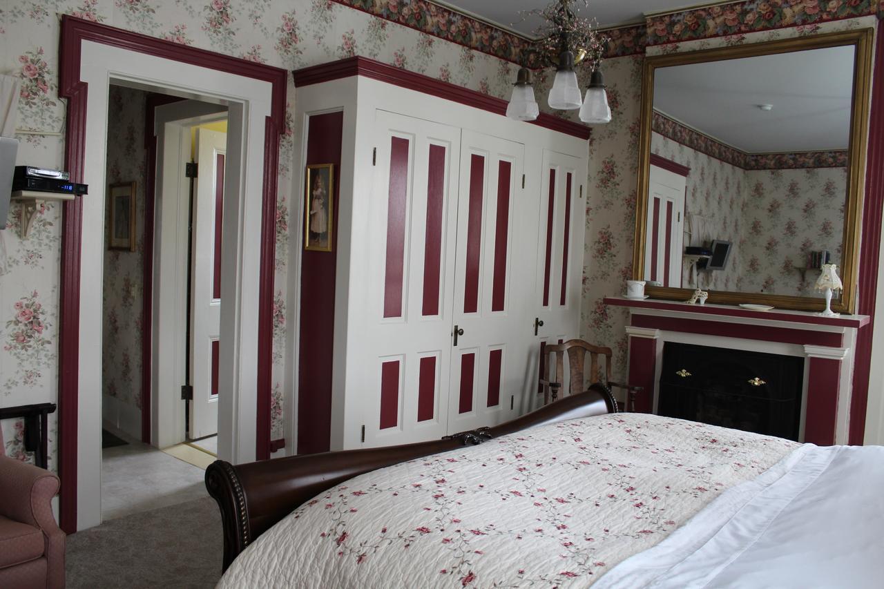 The Gridley Inn B&B ウォータールー エクステリア 写真