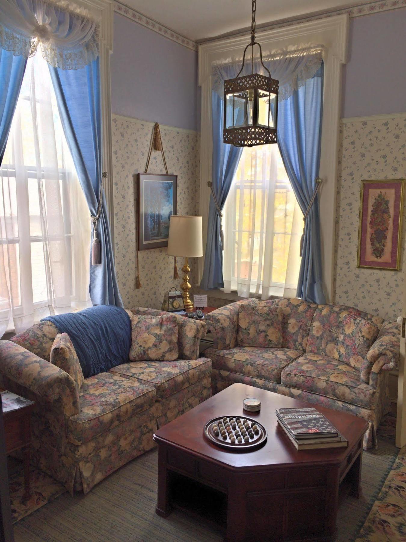 The Gridley Inn B&B ウォータールー エクステリア 写真
