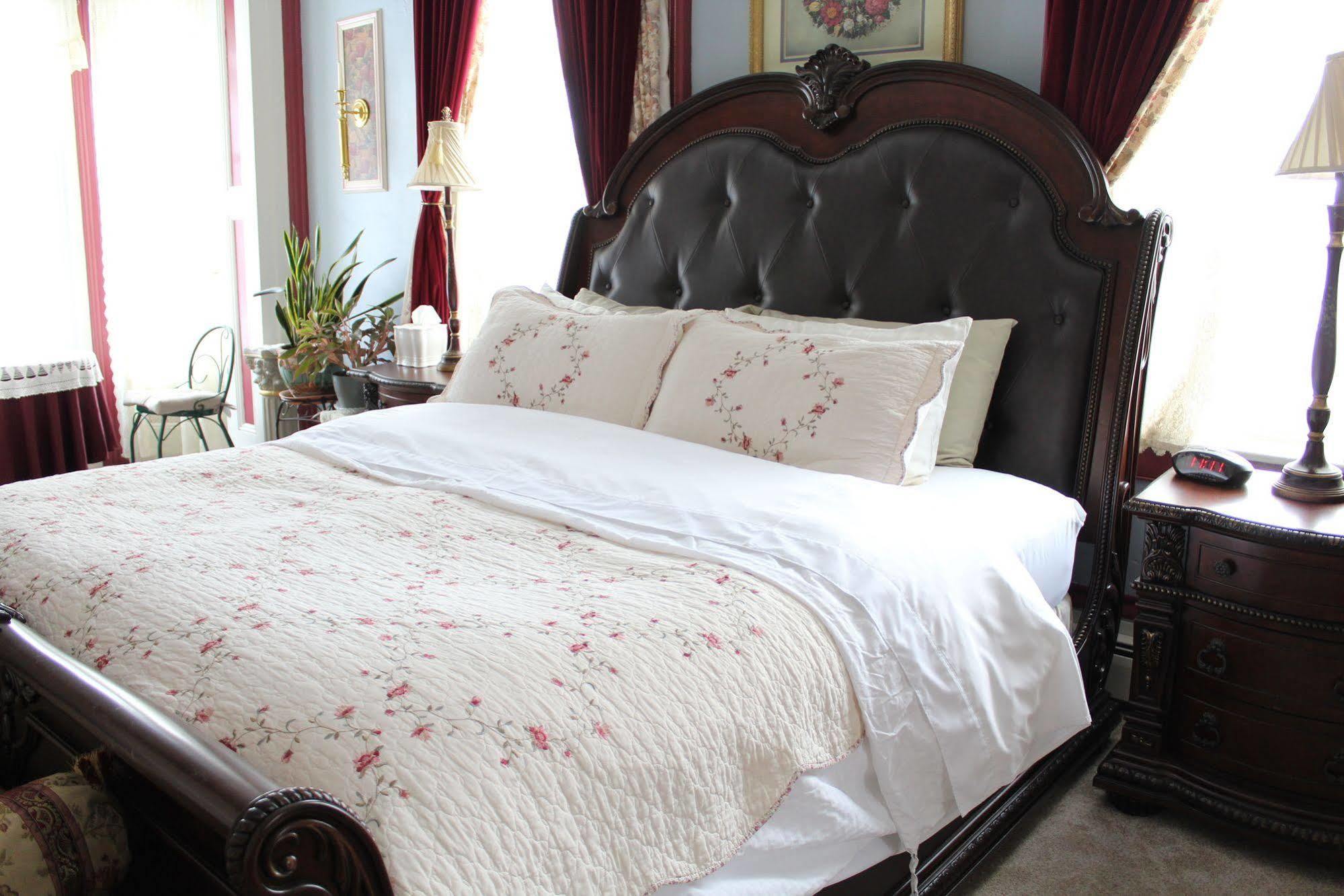 The Gridley Inn B&B ウォータールー エクステリア 写真